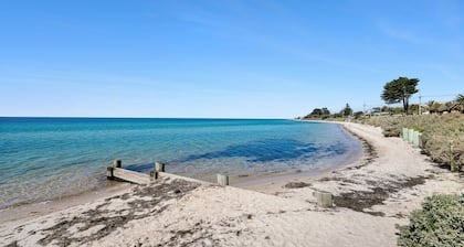High Tide Hideaway by Getaway Property Management