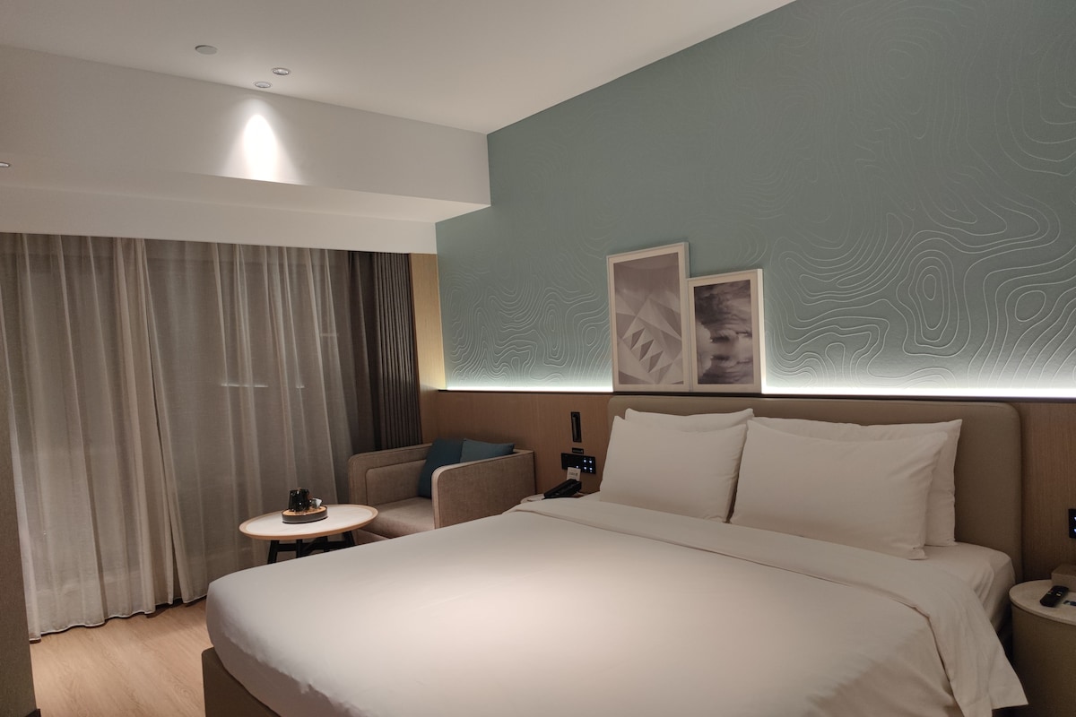 Standard Double Room | Free WiFi