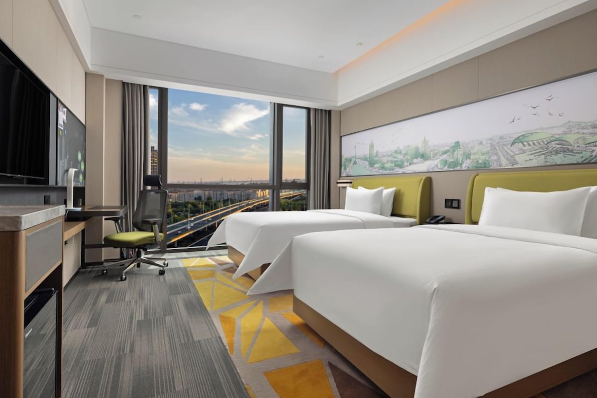 ห้องลักซ์ชัวรี่ทวิน | โต๊ะทำงาน, Wi-Fi ฟรี