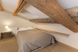 Unclassified image, 2 of 18, button - Charming & cosy 2 bedrooms apartment city center (Avignon)