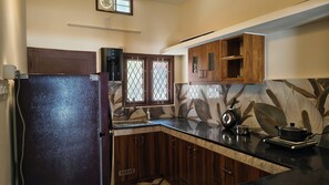 Unclassified image, 3 of 6, button - Tiny Cozy little Villa (Kochi)