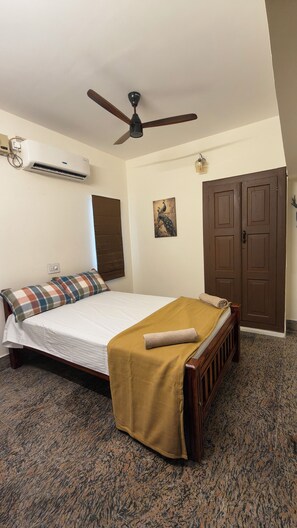 Unclassified image, 2 of 6, button - Tiny Cozy little Villa (Kochi)