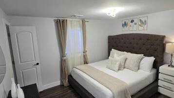 6 habitaciones, tabla de planchar con plancha, wifi y ropa de cama