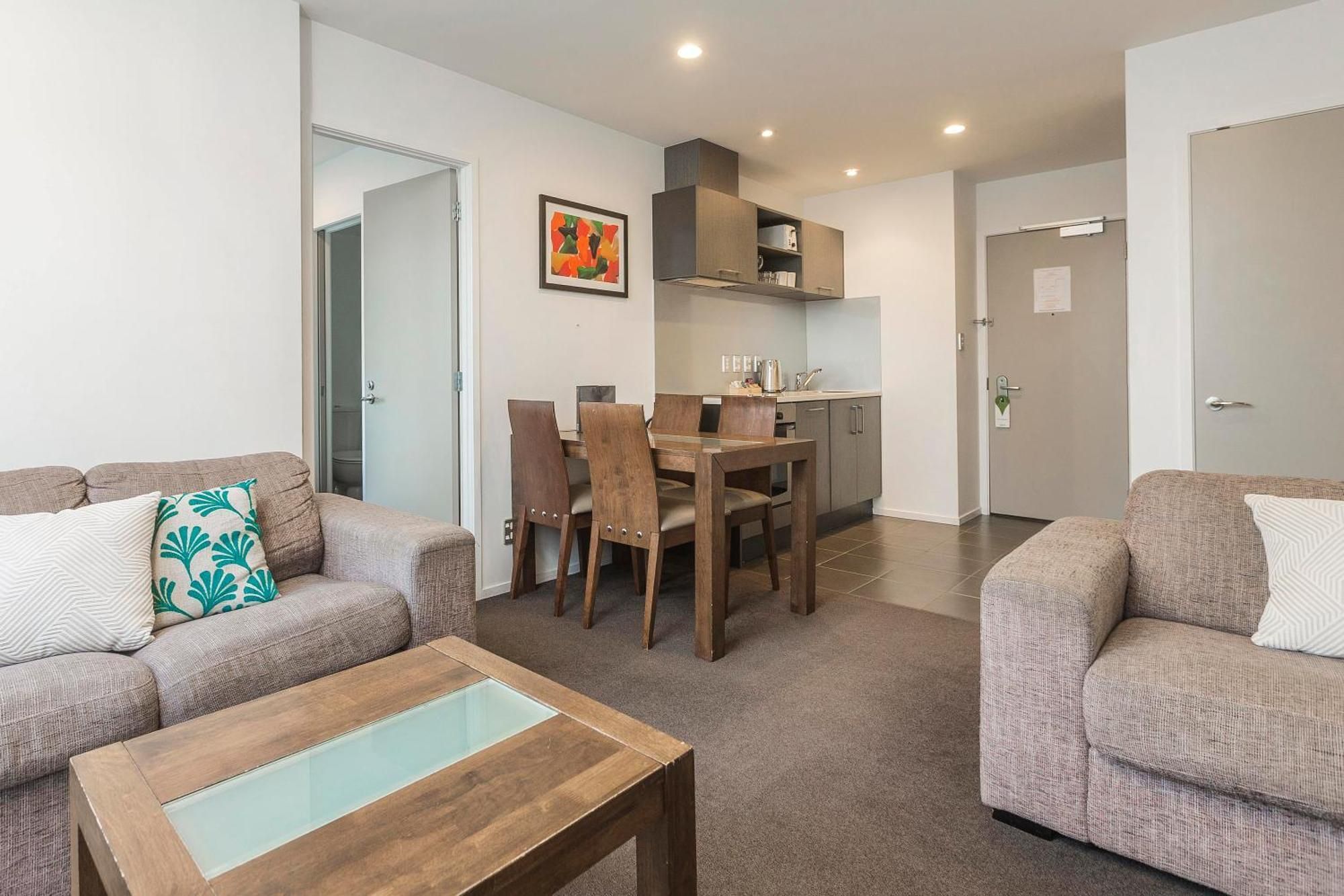 Standard-Apartment, 1 Schlafzimmer, Balkon | Wohnbereich