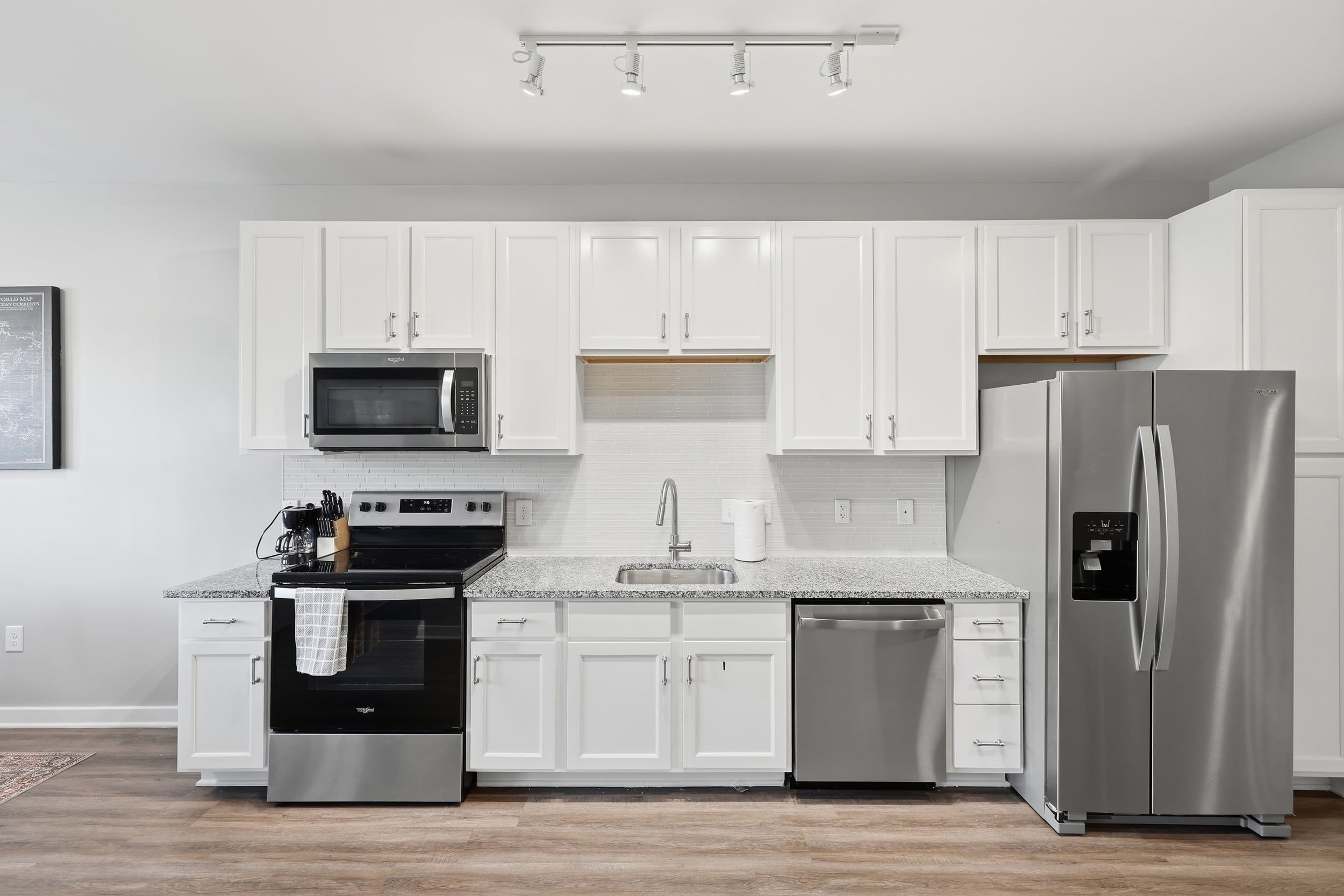 Coffee/tea maker, fridge, microwave, oven