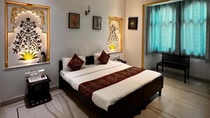 Deluxe Double Room, City View - UdaipurTaxi (Udaipur)