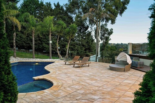 Shalom Garden Luxury Estate · Pool, Tennis Court