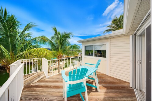 Pirate Sunset | Waterfront + Outdoor Living
