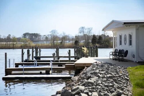 Coconut Grove Cottage | The Inn on Turville Creek