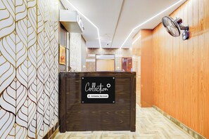 Lobby - Super Collection O Kundrathur (Chennai)