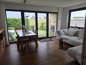 Living area - Vrbo Property (Grömitz)