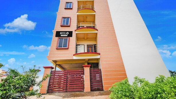 Exterior - Hotel O Dumduma Near DN Regalia Mall (Bhubaneswar)