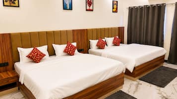 Deluxe Double Room, Balcony