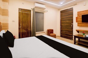 Bàn, truy cập Internet không dây miễn phí 