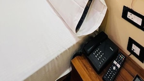 华丽双人房 | 办公桌、免费 WiFi