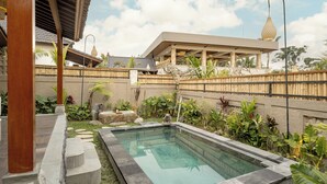 Premium-Villa, Poolblick | Pool | Außenpool