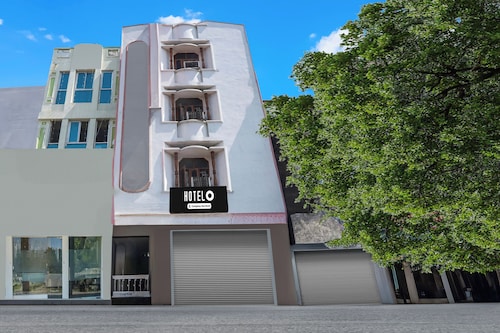 Hotel O Chowrasta Near Congress Bhavan