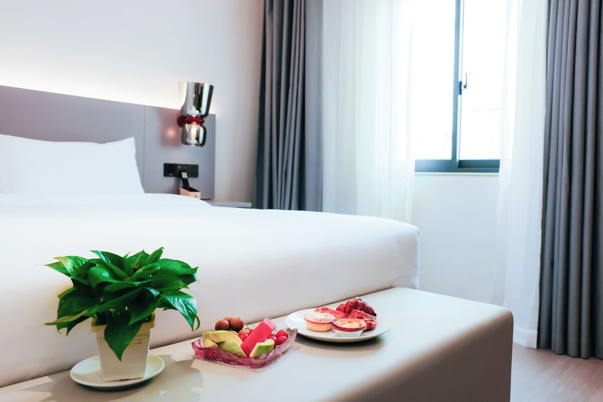 Superior King Bed Room | Bar mini, meja, ruang kerja komputer riba, Wi-fi percuma 