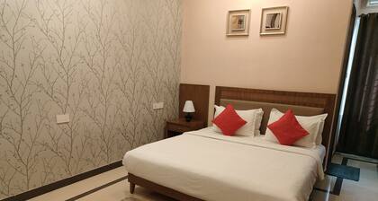 Hampi Grand Seasons