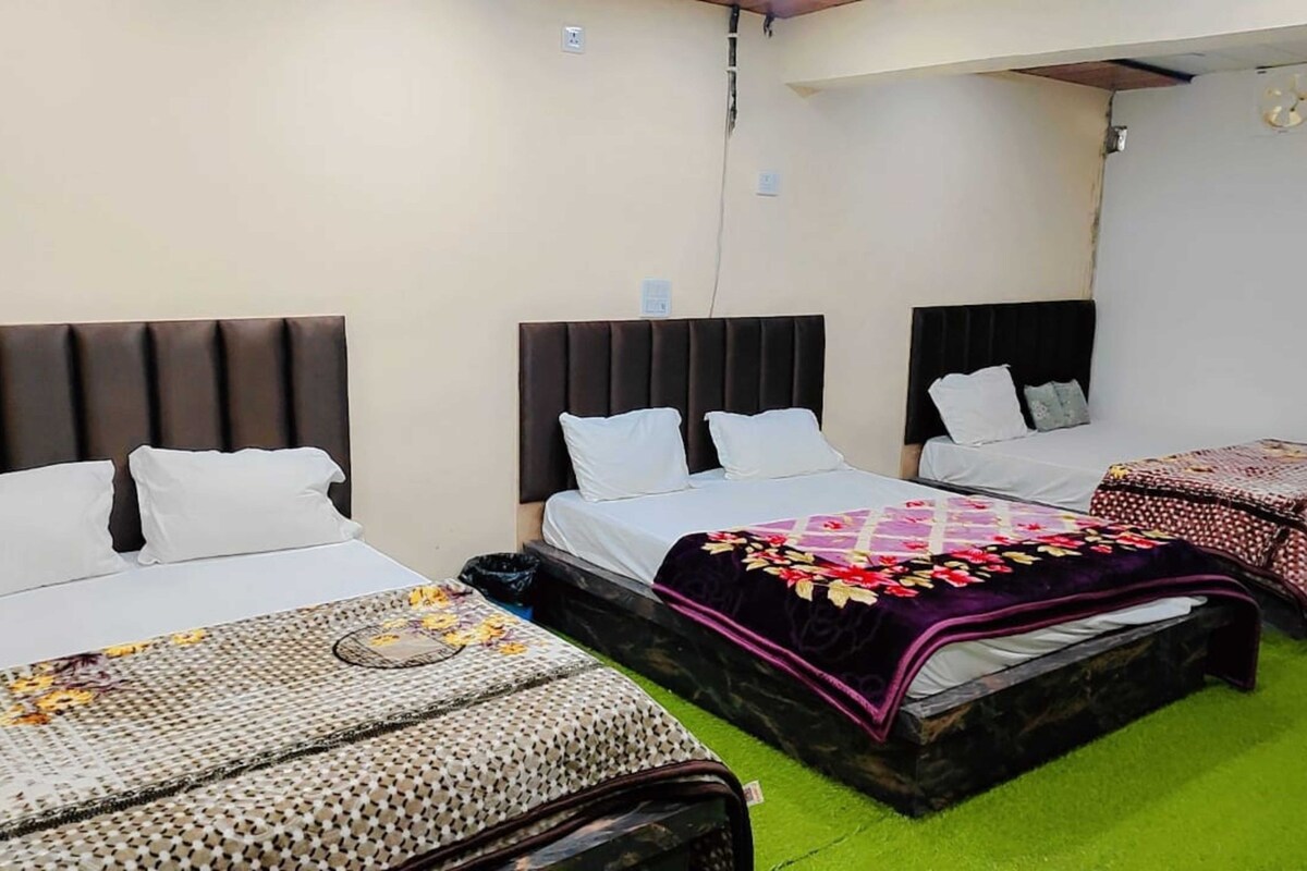 Phòng phong cách cổ điển | Giường gấp/giường phụ (phụ phí), bộ trải giường