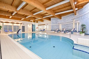 Hotel Swimming Pool