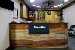 Lobby - Hotel Diana Palace Ulhasnagar (Ulhasnagar)
