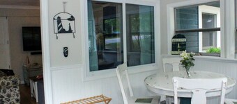 Cozy 3BR Pentwater Cottage | Fenced Yard, Beach Gear & Near Downtown