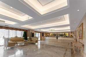 Lobby - Vienna International Hotel (Ürümqi)