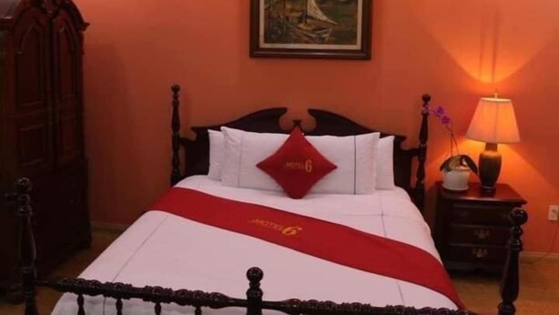 Imagem sem classificação, 1 de 33, botão