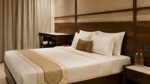 Royal Room - The Laali Imperial (Amravati)