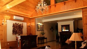 Lobby - Mastiff Villa Camellia, Palampur (Palampur)