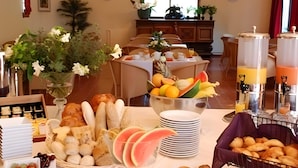 Dining - Hotel Les Jardins de Cassis (Cassis)