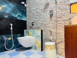 Ảnh chưa phân loại, 3 trong số 38 ảnh, nút