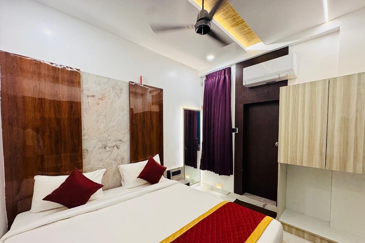 Deluxe Double Room, Hill View