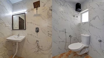 Deluxe Double Room | Bathroom | Shower, free toiletries, hair dryer, towels