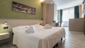 Immagine non classificata, 5 di 13, pulsante