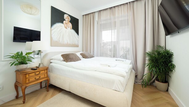 Apartment, Balkon | Bügeleisen/Bügelbrett, kostenloses WLAN