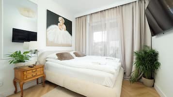 Apartment, Balcony | Iron/ironing board, free WiFi