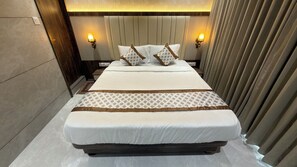 Ảnh chưa phân loại, 5 trong số 31 ảnh, nút