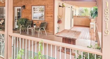 Lil Cottage