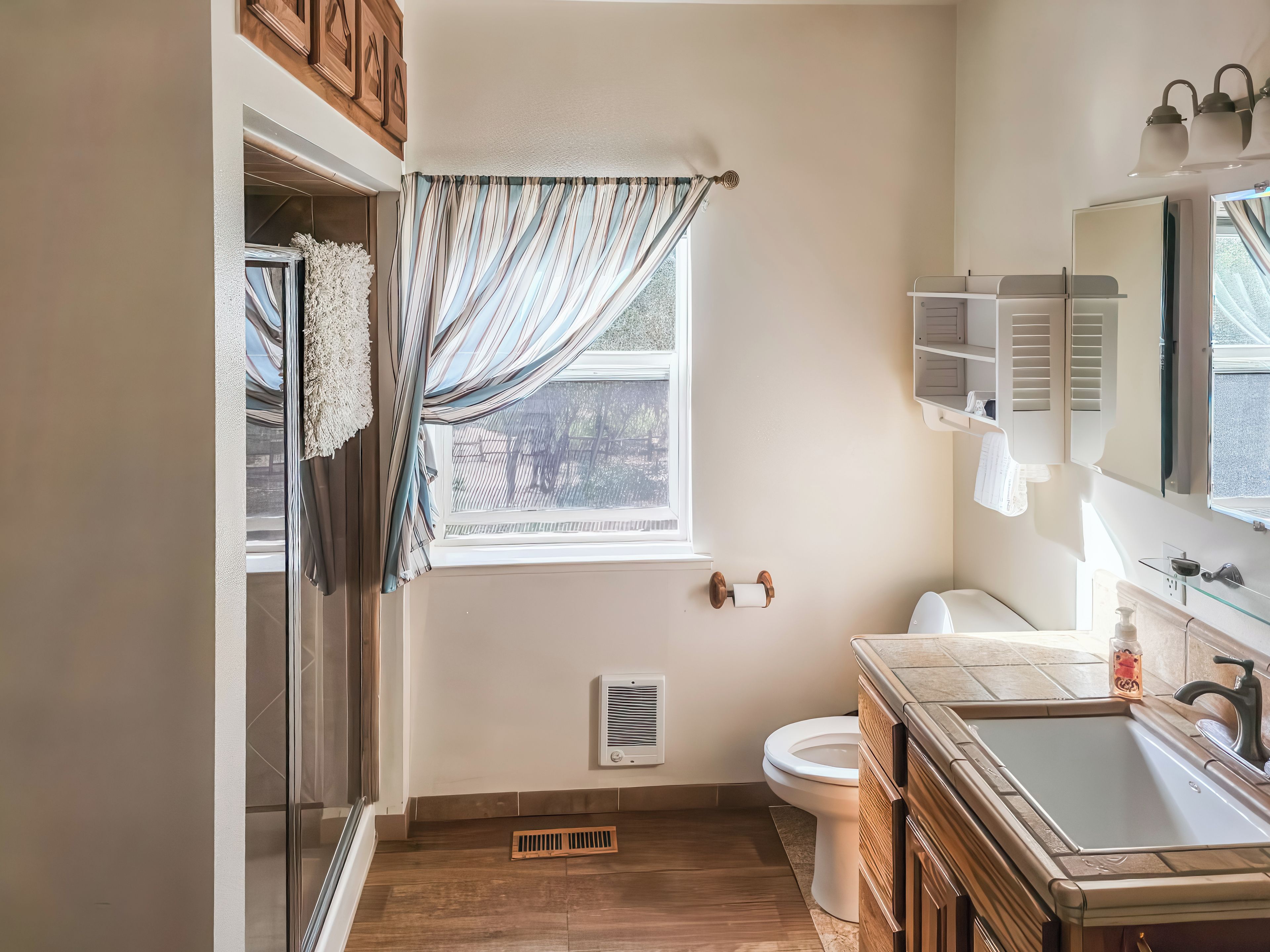 Cottage, Patio, Garden View | Bathroom