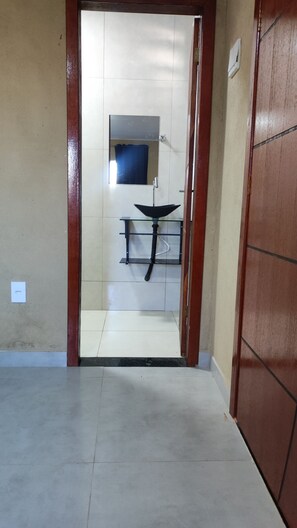 Bathroom - Vrbo Property (Guarapari)