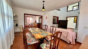 Dining - Vrbo Property (Candelaria)