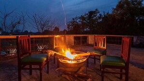 Deluxe Room | Property grounds - The Rangers Lodge (Nainital, Uttarakhand)