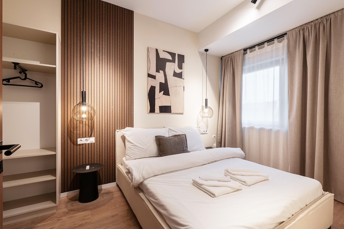 Family Apartment, City View | Soundproofing, iron/ironing board (on request), free WiFi