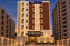 Ảnh chưa phân loại, 2 trong số 37 ảnh, nút