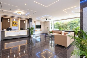 Ảnh chưa phân loại, 4 trong số 37 ảnh, nút