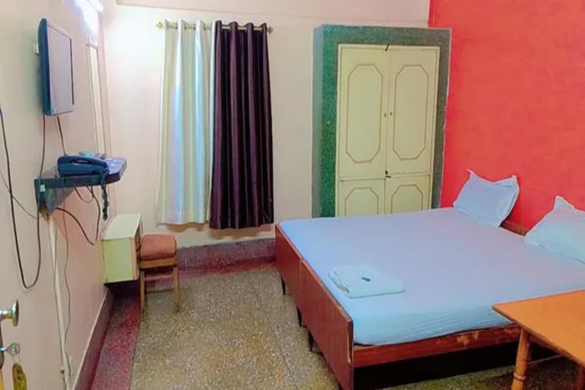 Suite de lujo | Sábanas de algodón egipcio, ropa de cama de alta calidad, caja fuerte