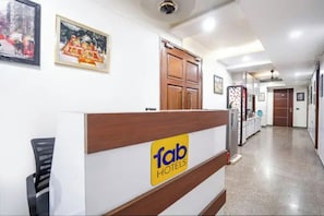 Unclassified image, 3 of 33, button - Fabhotel The Hide Away (New Delhi)