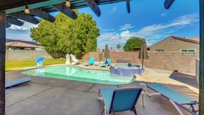Interior - Indio Paradise: 4-bedroom Home w/ Resort-like Pool (Indio)